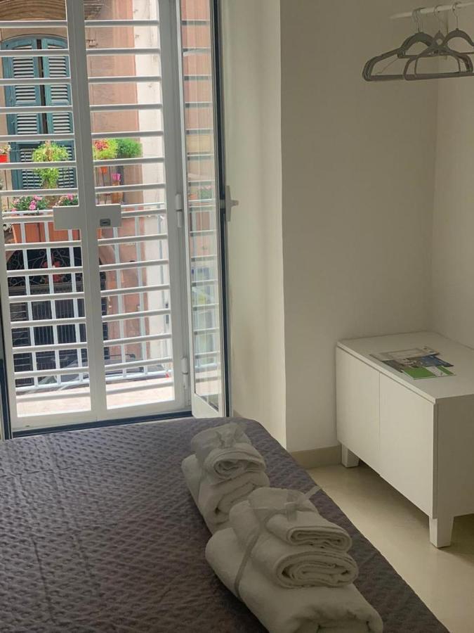 Mameli House Apartment Bari Bagian luar foto
